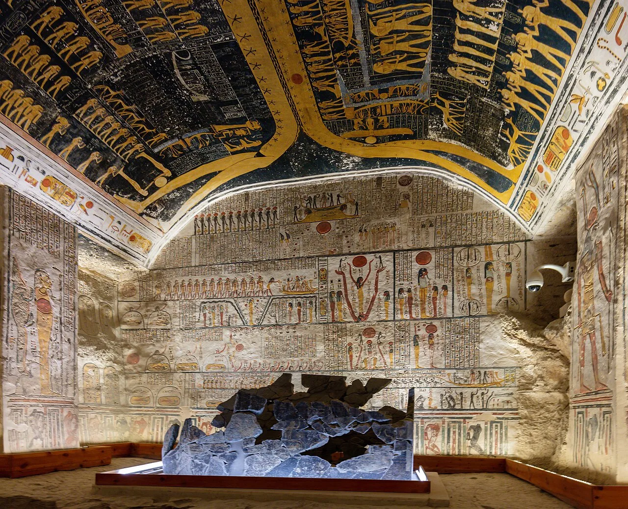 Tomb of Ramesses V and VI (KV9) — Luxor