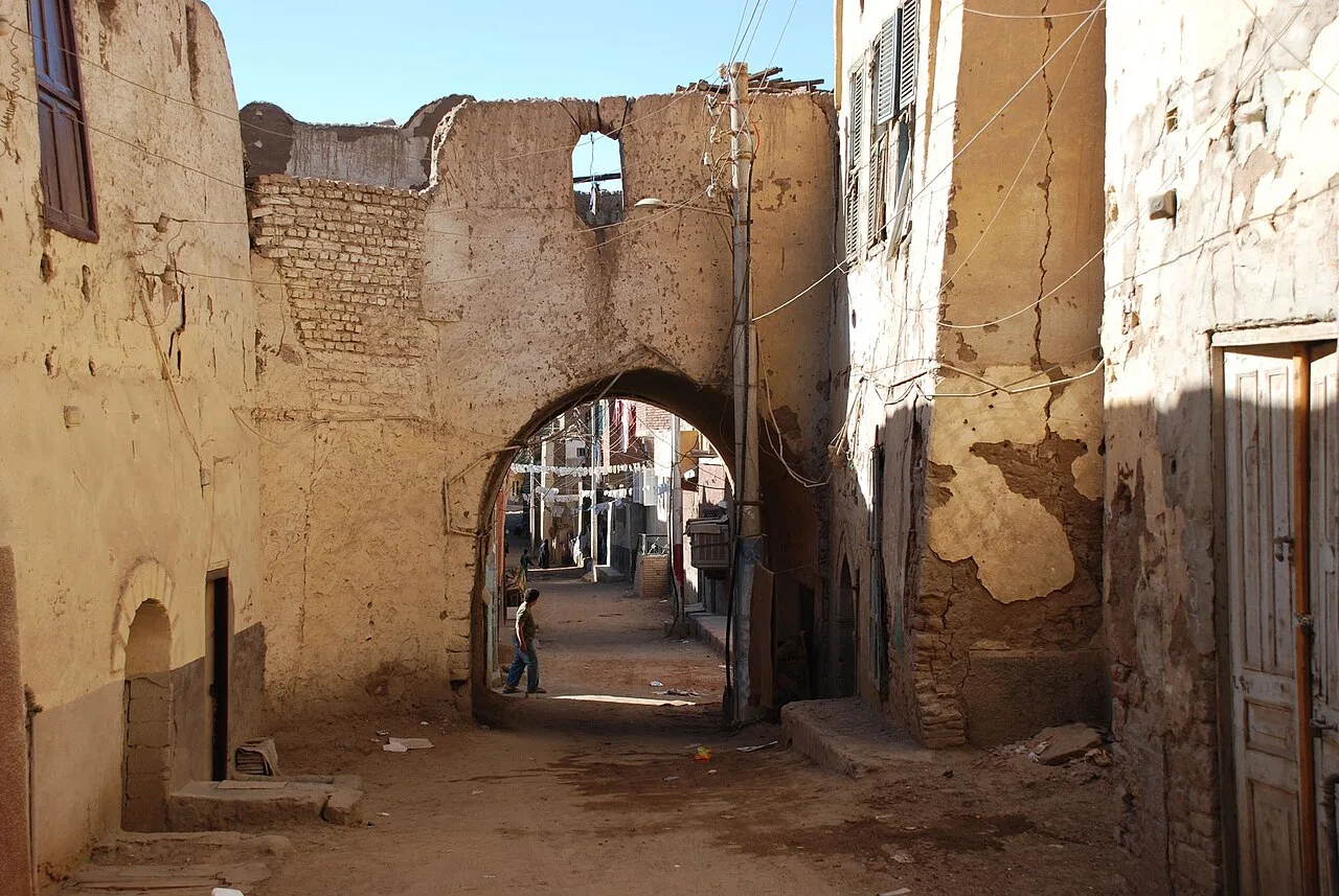 سوق أسوان القديم — أسوان